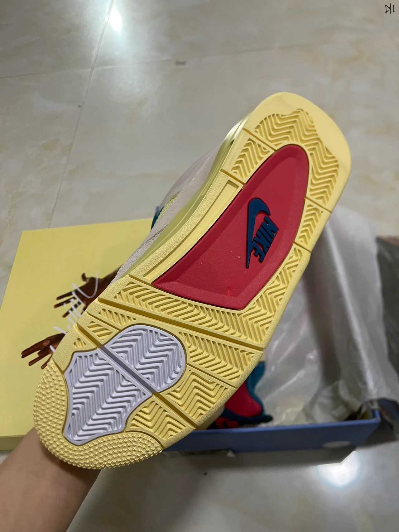 Air Jordan 4 Beige Yellow Red Blue Basketball Shoes 5