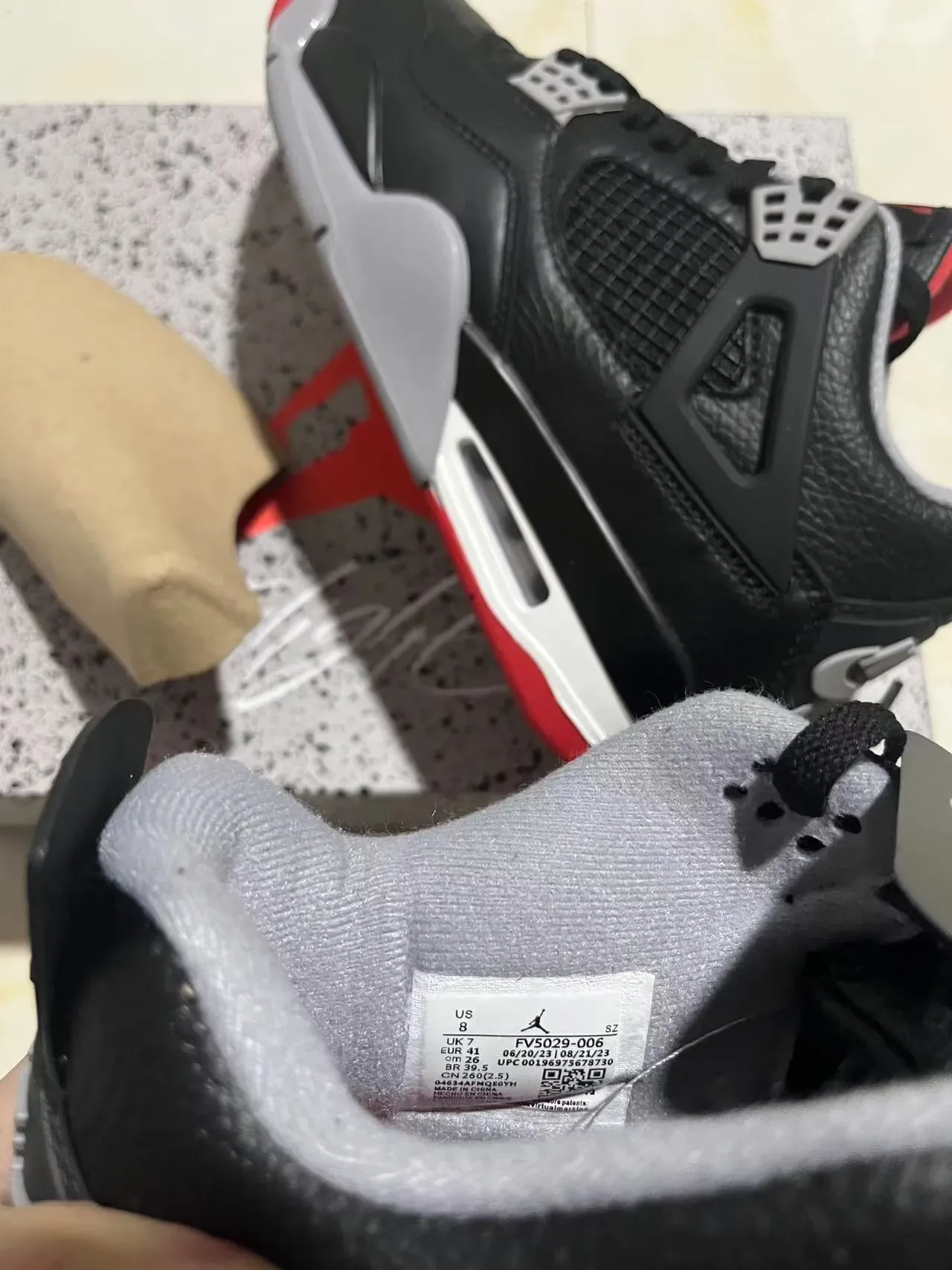 Air Jordan 4 أسود أحمر رمادي أحذية كرة السلة 9