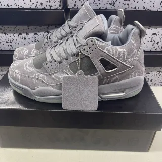Tênis de basquete Air Jordan 4 em camurça cinza monocromática