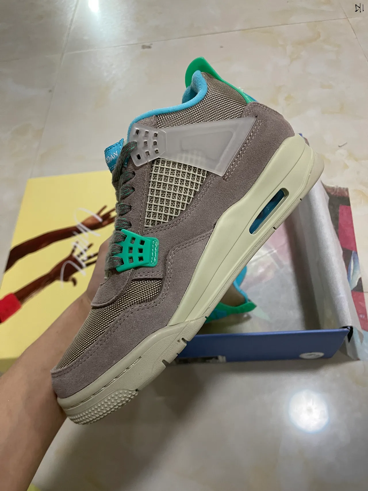 حذاء كرة السلة Air Jordan 4 Union Los Angeles رمادي داكن وأخضر وأزرق 4