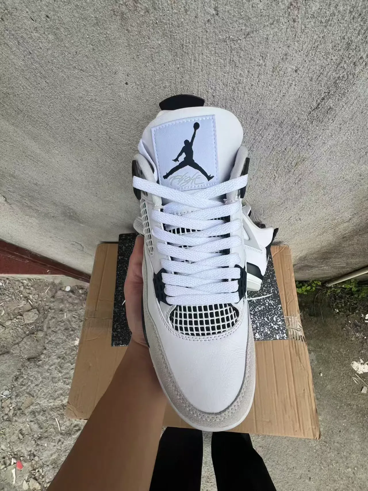 Air Jordan 4 Blanc Noir Beige Chaussures de Basketball 3