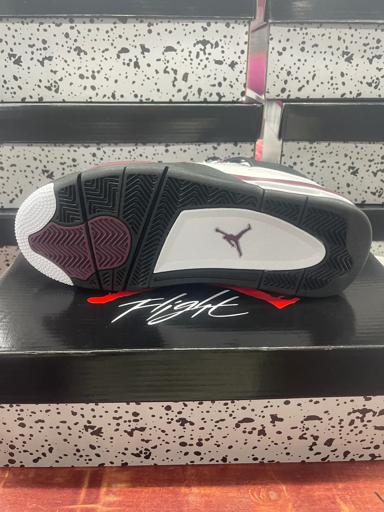 Air Jordan 4 সাদা বার্গান্ডি কালো বাস্কেটবল জুতো 2