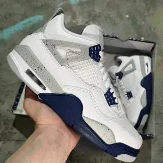 Zapatillas de baloncesto Air Jordan 4 blanco y azul marino moteadas