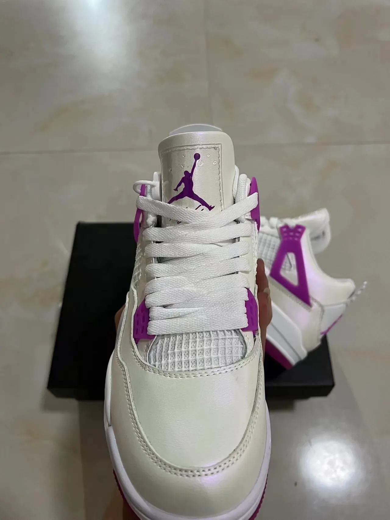 Air Jordan 4 সাদা বেগুনি বাস্কেটবল জুতো 3