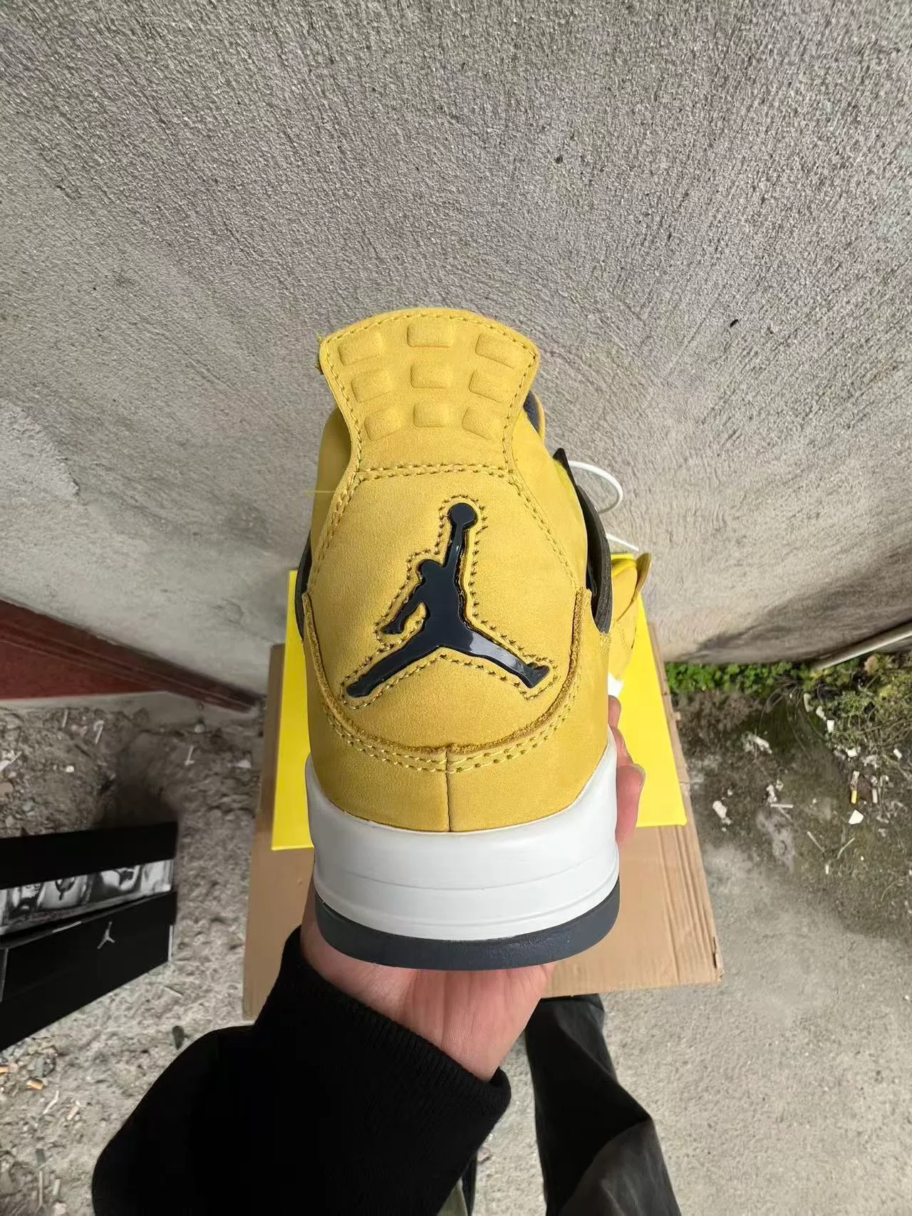 Tênis de basquete Air Jordan 4 amarelo cinza branco 8