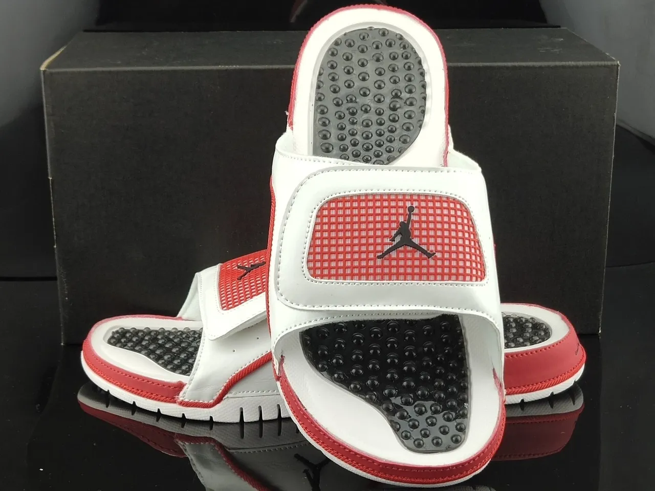 Air Jordan White Red Leather-Like Upper Mesh Strap Panel Slippers 4