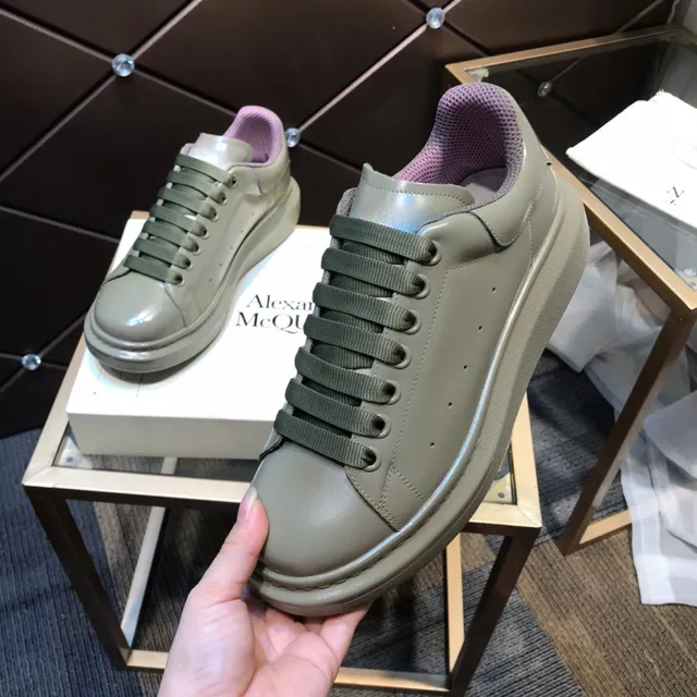 Alexander McQueen Oversized Sneaker Army Green Purple Platform Sole Smooth Leather-Like Upper Lifestyle Sneakers 2