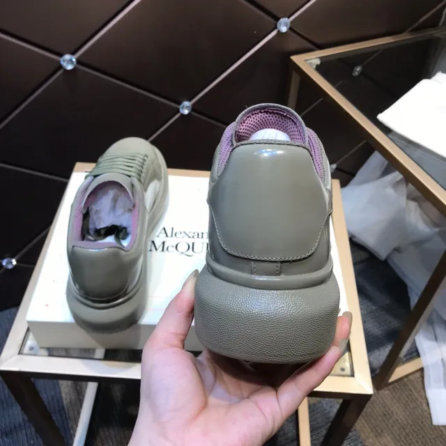 Alexander McQueen Oversized Sneaker Army Green Purple Platform Sole Smooth Leather-Like Upper Lifestyle Sneakers 5