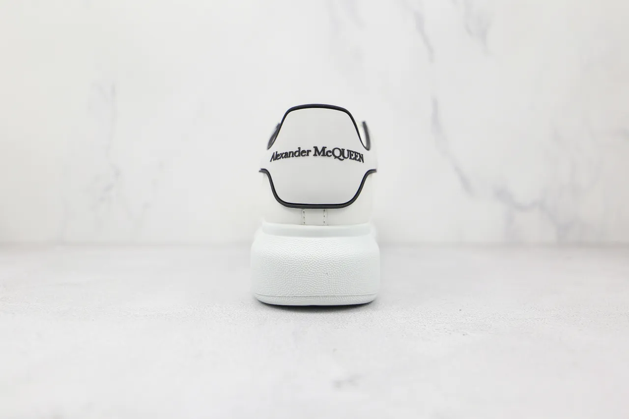 Alexander McQueen Oversized Sneaker White Black Platform Sole Smooth Leather Upper Lifestyle Sneakers 2