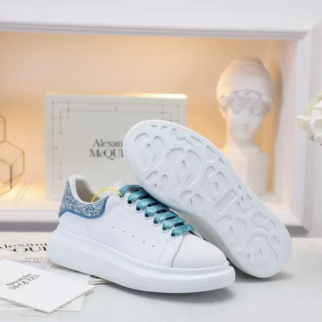 Alexander McQueen Oversized Sneaker White Blue Platform Sole Leather Upper Lifestyle Sneakers 5
