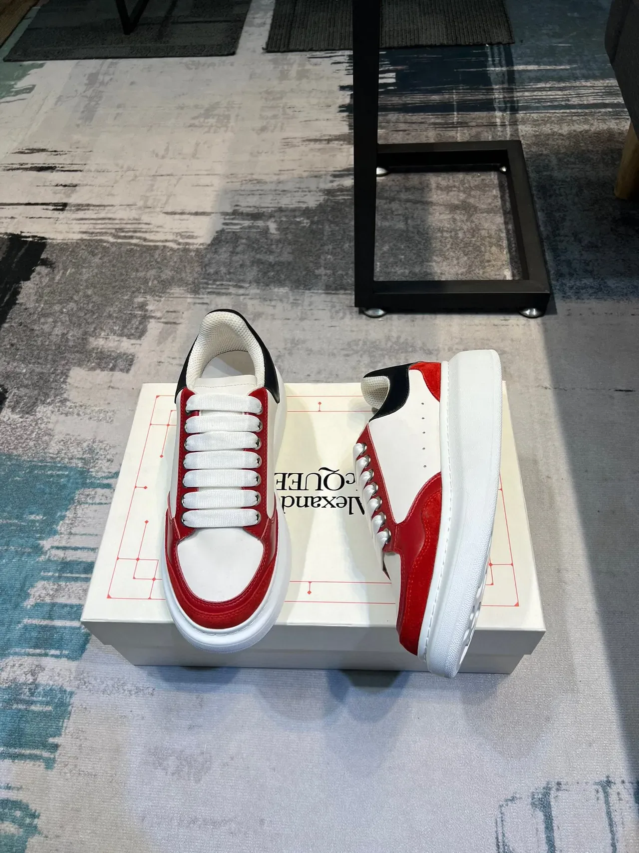 Alexander McQueen Oversized Sneaker 白红黑 生活方式运动鞋 7