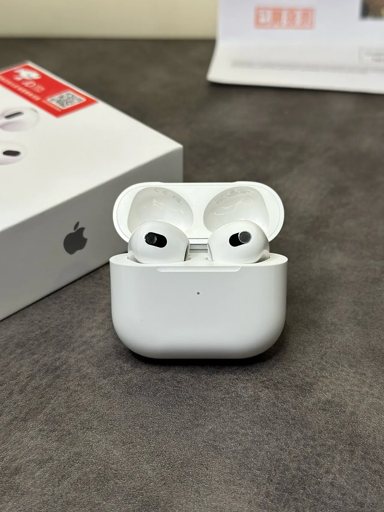 Apple AirPods Third Generation White TWS Earbuds 5