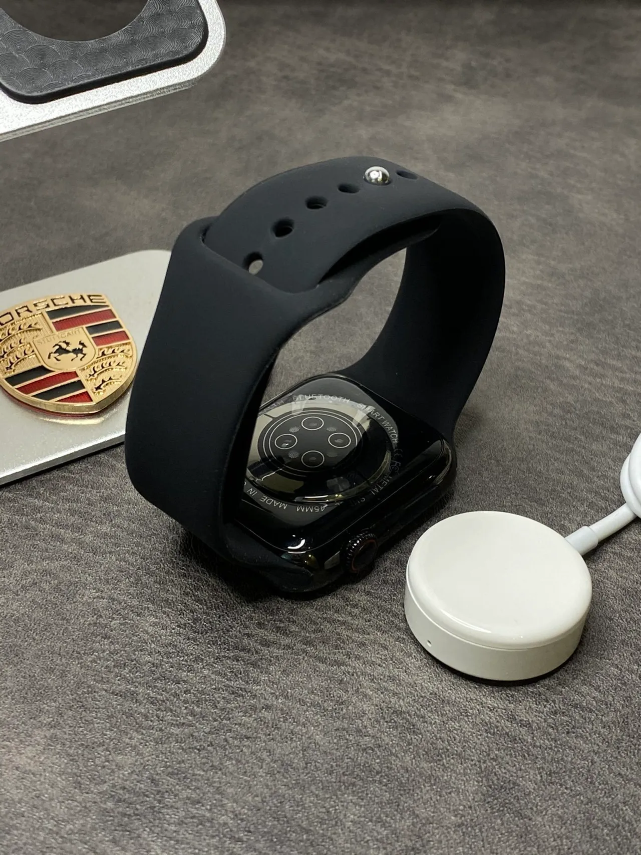 Apple Series 7 Plata Gris Borde Plano Carcasa Acero Inoxidable Banda Deportiva de Silicona Ligera Reloj Deportivo 3