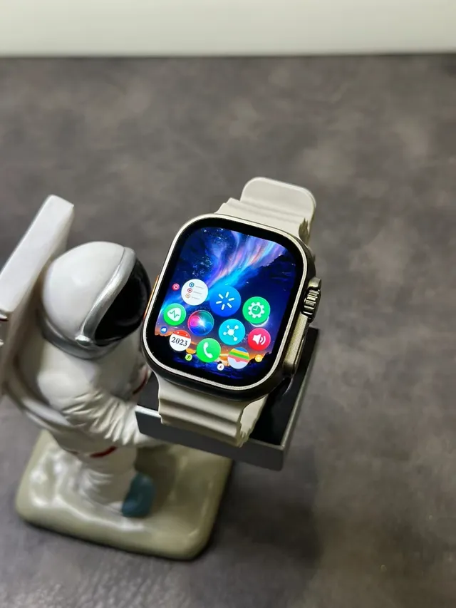 Apple Ultra 2 灰银 坚固钛金属表壳 平面蓝宝石水晶 运动手表 8