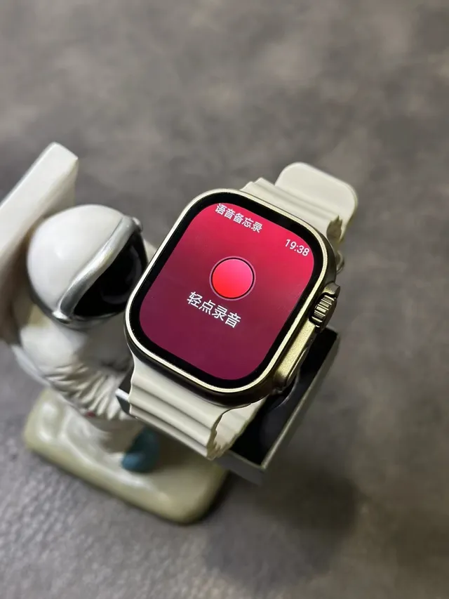 Apple Ultra 2 灰银 坚固钛金属表壳 平面蓝宝石水晶 运动手表 15