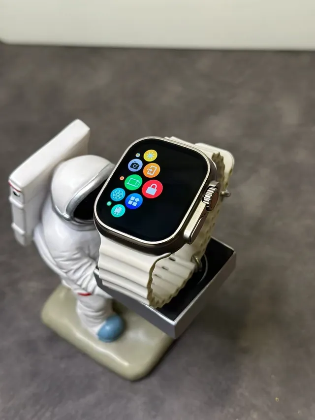 Apple Ultra 2 灰银 坚固钛金属表壳 平面蓝宝石水晶 运动手表 21