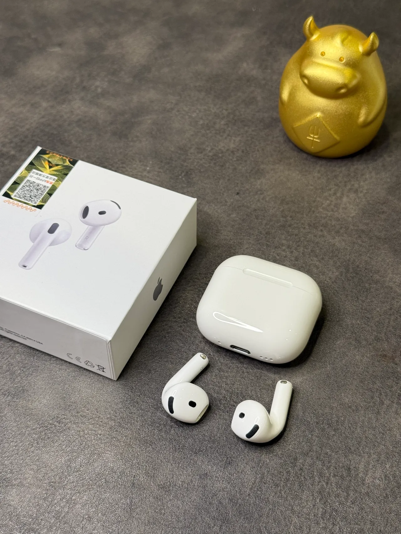 Apple White Black Stem-Style Open-Fit TWS Earbuds 8