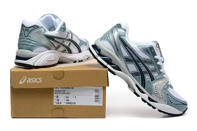 ASICS Gel-Kayano Light Teal White Silver Running Shoes 6