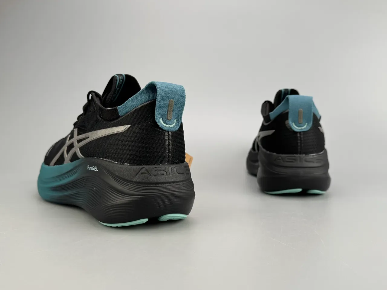 ASICS Gel-Nimbus 27 黑青色跑鞋 6