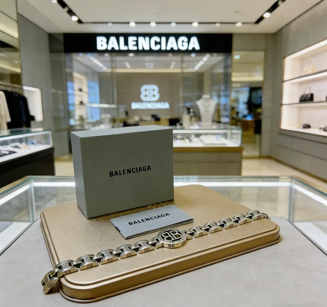 Balenciaga BB Bracelet Silver Black Chunky Curb Chain Engraved Links Bracelet 4