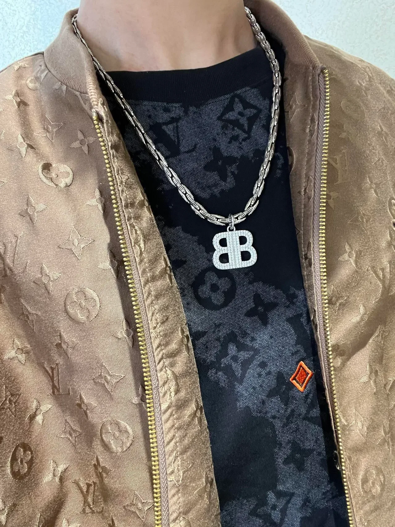 Balenciaga BB Crystal Pendant Chunky Chain Necklace 5