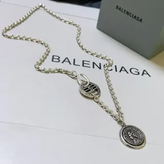 Balenciaga 银黑色链条硬币坠饰项链