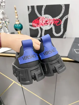 Balenciaga Defender काला ग्रीक की मोटी स्नीकर 5