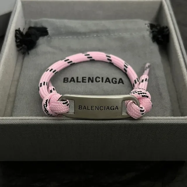 Balenciaga ID Pulseira Rosa Cinta Paracord 3