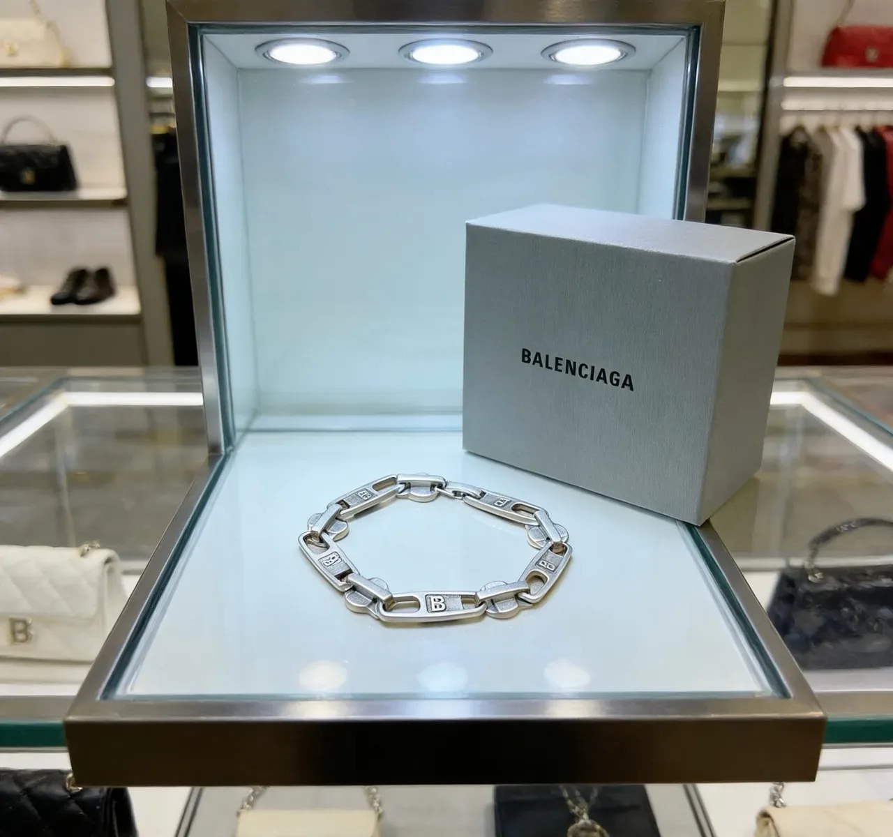 Balenciaga Cadena Industrial Eslabones Plata Mate Metal Pulsera 8