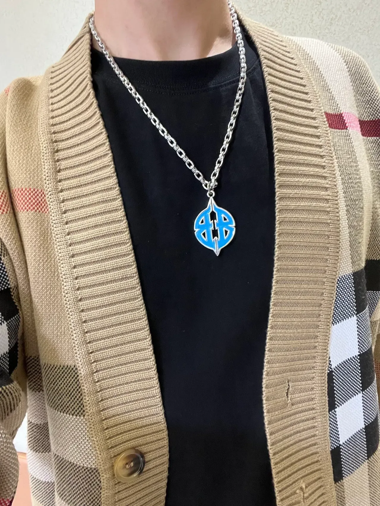 Balenciaga Logo Pendant चाँदी नीला कर्ब चेन एनामेल मोनोग्राम नेकलेस 5