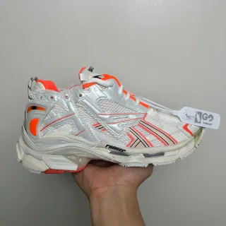 Balenciaga Runner blanc et orange sneakers chunky