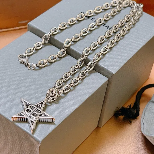 Balenciaga Star Pendant Silver Gold Chunky Link Chain Five-Pointed Necklace 9