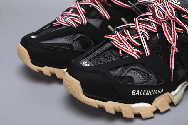 Balenciaga Track Sneaker preto, vermelho, bege, tênis chunky 4