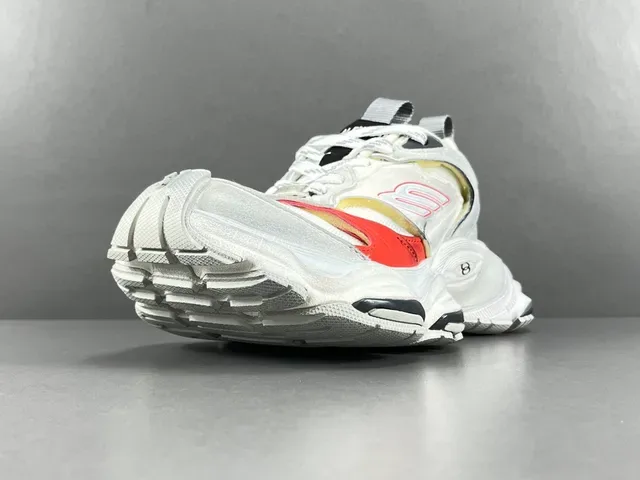 Balenciaga Track Trainer सफेद लाल काला चंकिंग स्नीकर 15