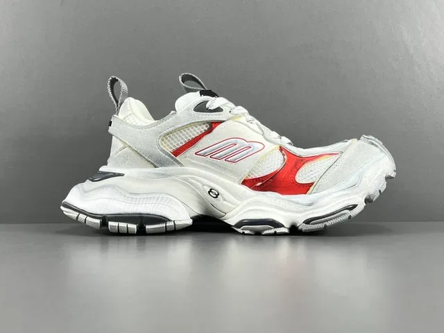 Balenciaga Track Trainer सफेद लाल काला चंकिंग स्नीकर 18