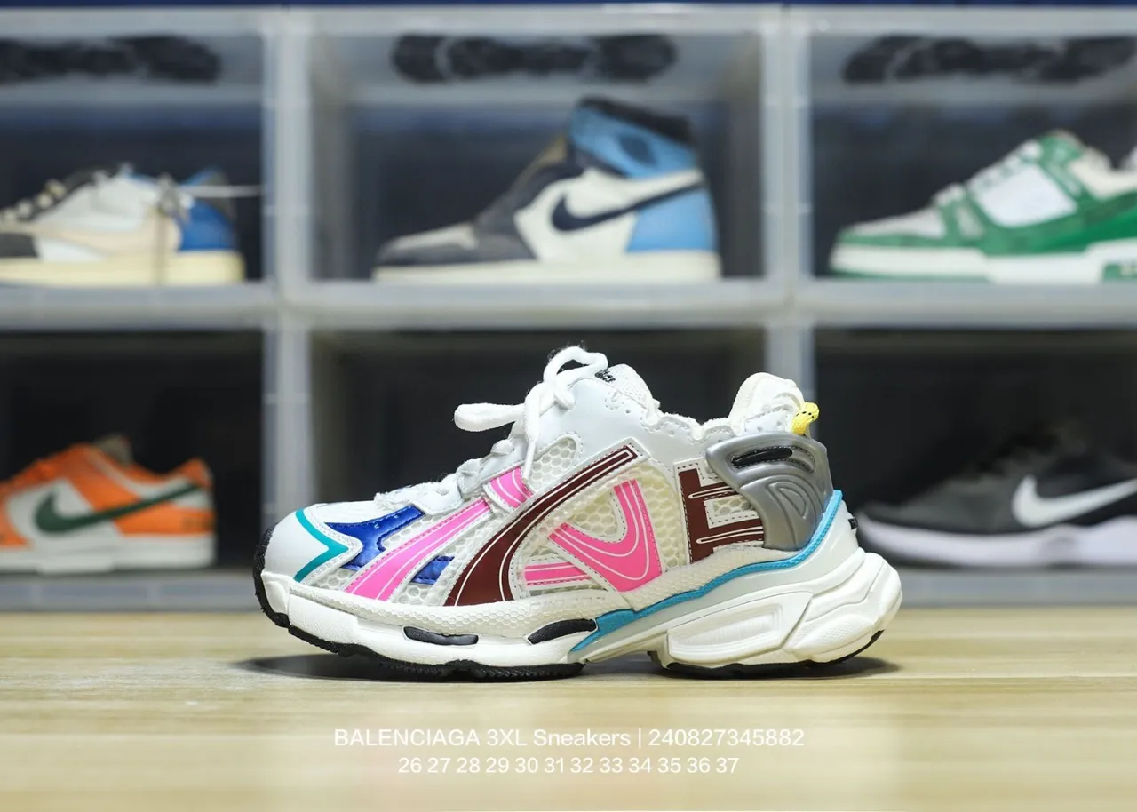 Balenciaga Track Trainer أبيض أحمر أسود رمادي أصفر نيون سينيكرز تشونكي 18