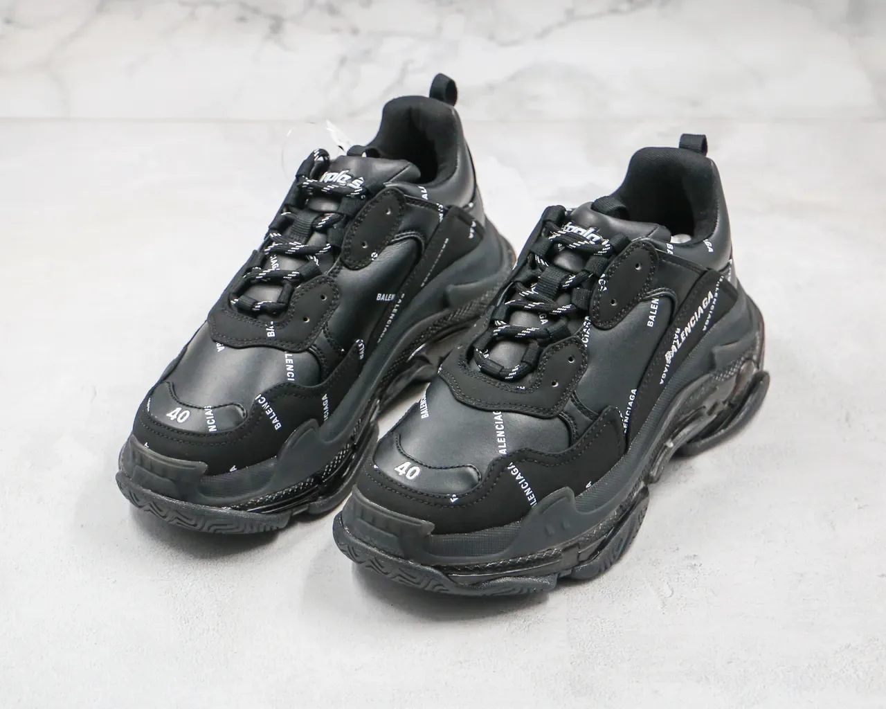 Balenciaga Triple S Zapatillas Chunky Negras con Impresión de Logo 7