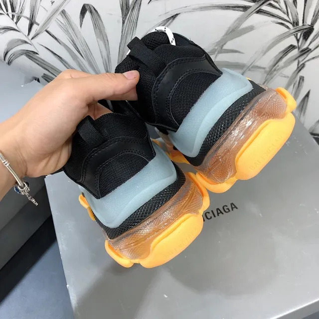 Balenciaga Triple S 黑橙透明厚底鞋 3
