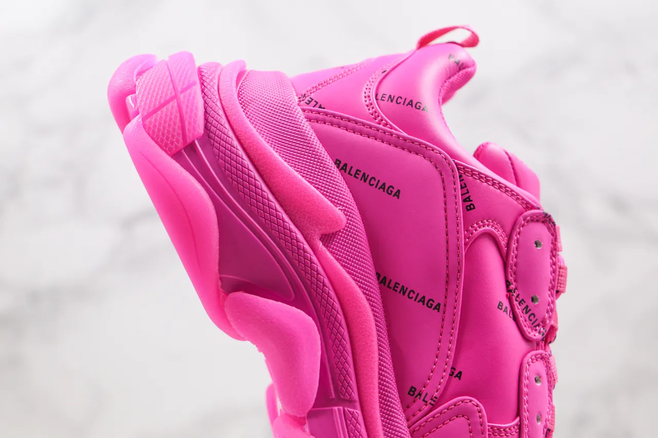 Balenciaga Triple S Monochrome Rose Chaussures Chunky 4