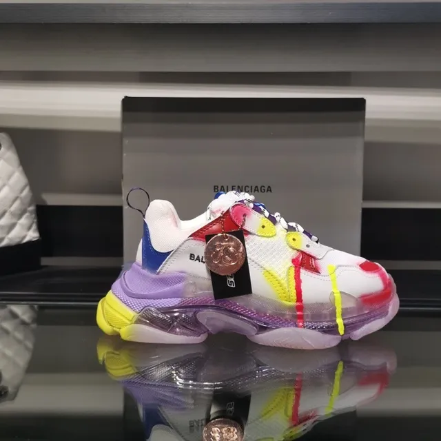 Balenciaga Triple S Sneakers chunky multicolore avec éclaboussures de peinture 1