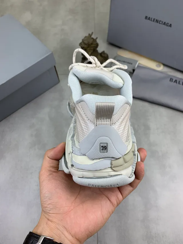 Balenciaga Triple S Off-White zapatillas chunky 3