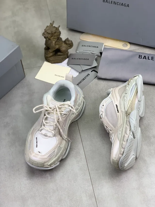 Balenciaga Triple S Off-White zapatillas chunky 5