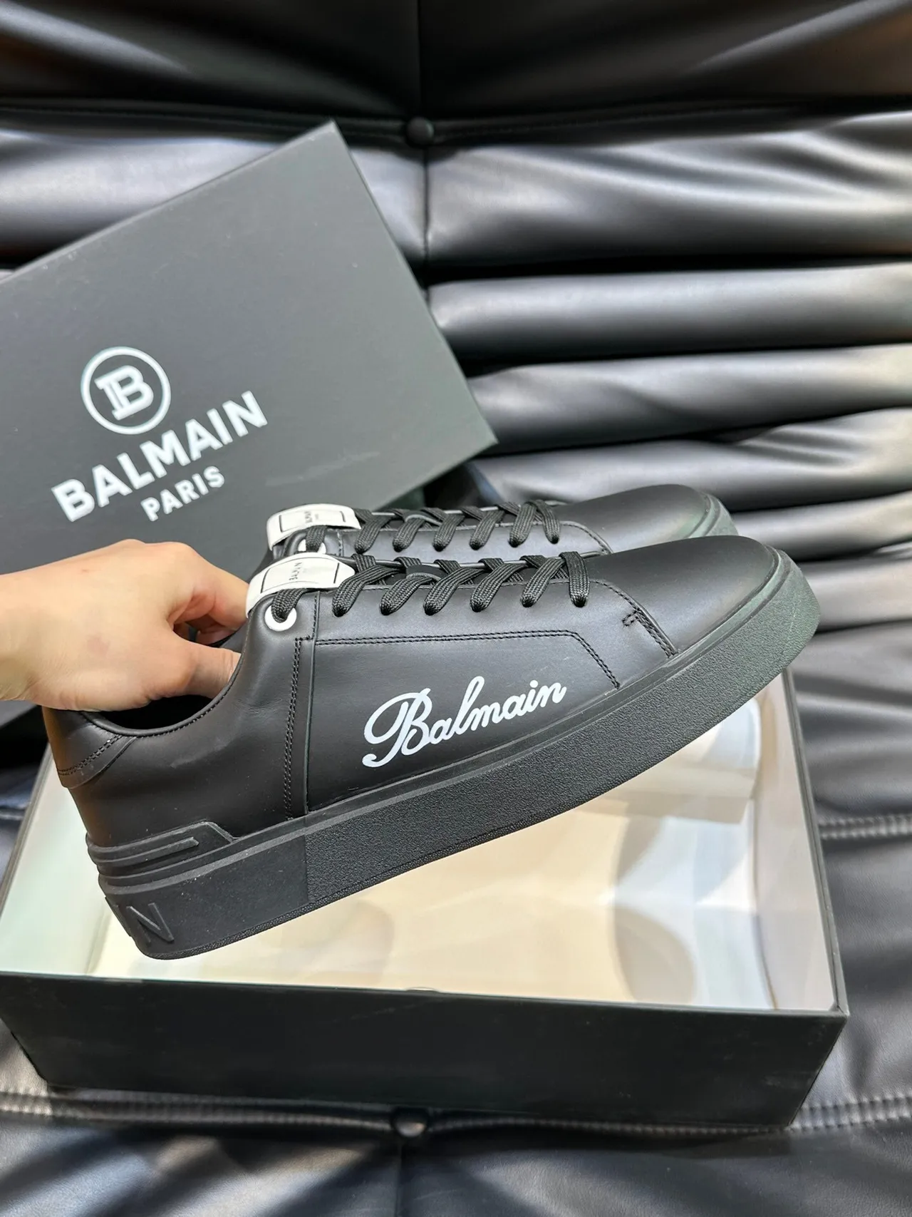 Balmain B-Court Tênis Lifestyle de Couro Preto 5