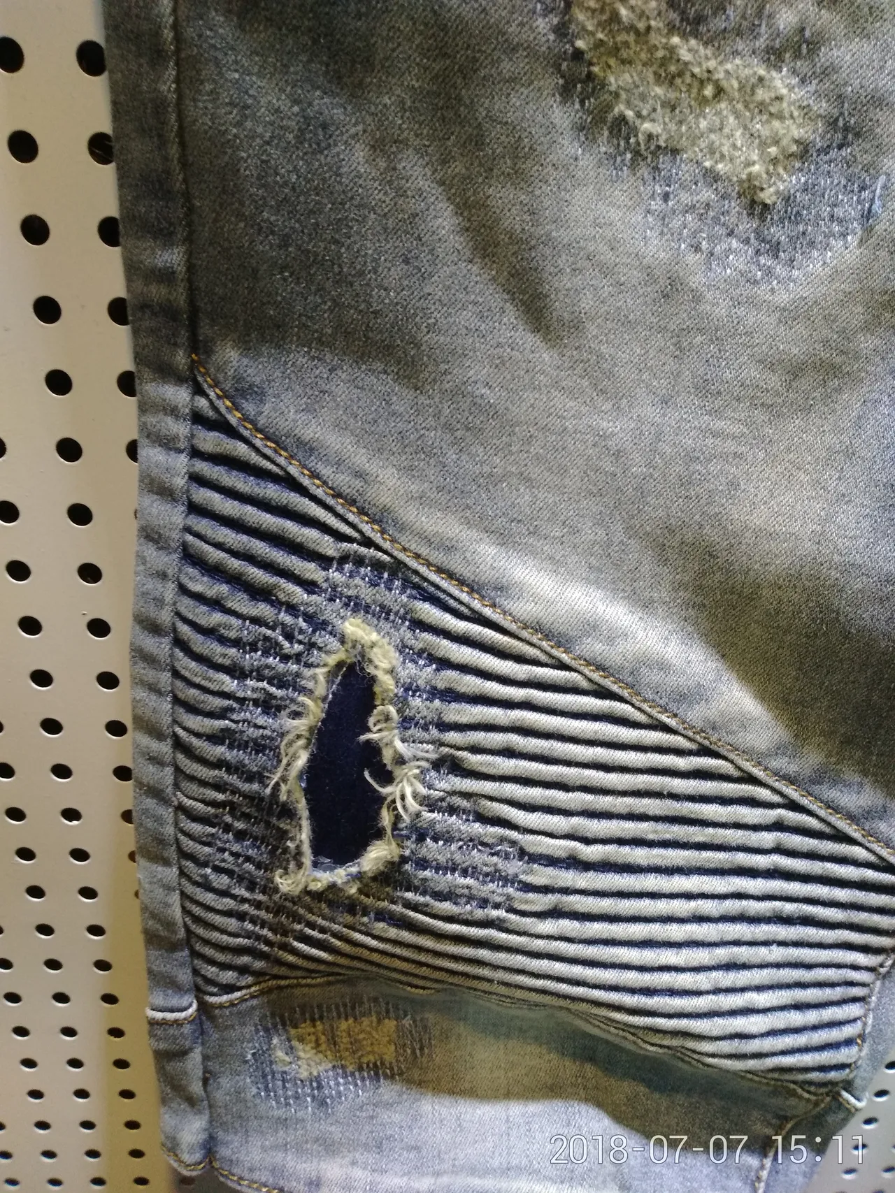 Balmain Shorts de Mezclilla Estilo Biker Desgastados 5