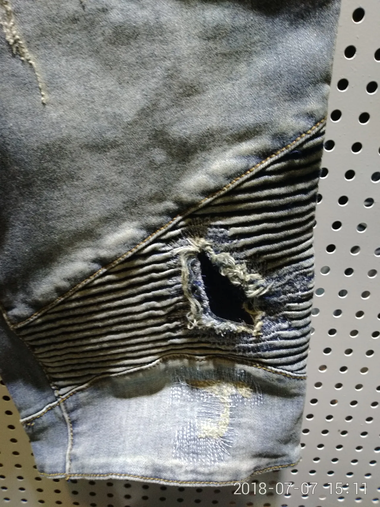 Balmain Shorts de Mezclilla Estilo Biker Desgastados 6