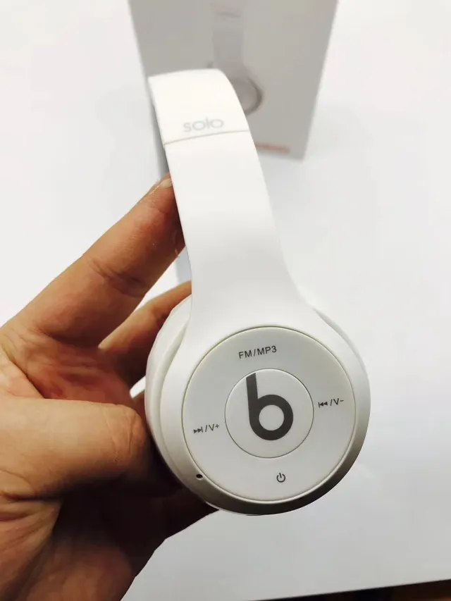 Beats Solo³ Auriculares inalámbricos blancos supraurales 3