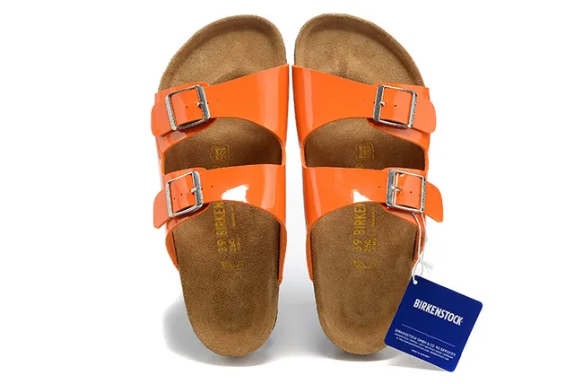 Birkenstock Arizona কমলা প্যাটেন্ট কাজুয়াল স্যান্ডেলস 2