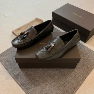 Bottega Veneta Andiamo কালো ইনট্রিচিয়াটো বোনা চামড়া টাসেল ডিটেল লোফার