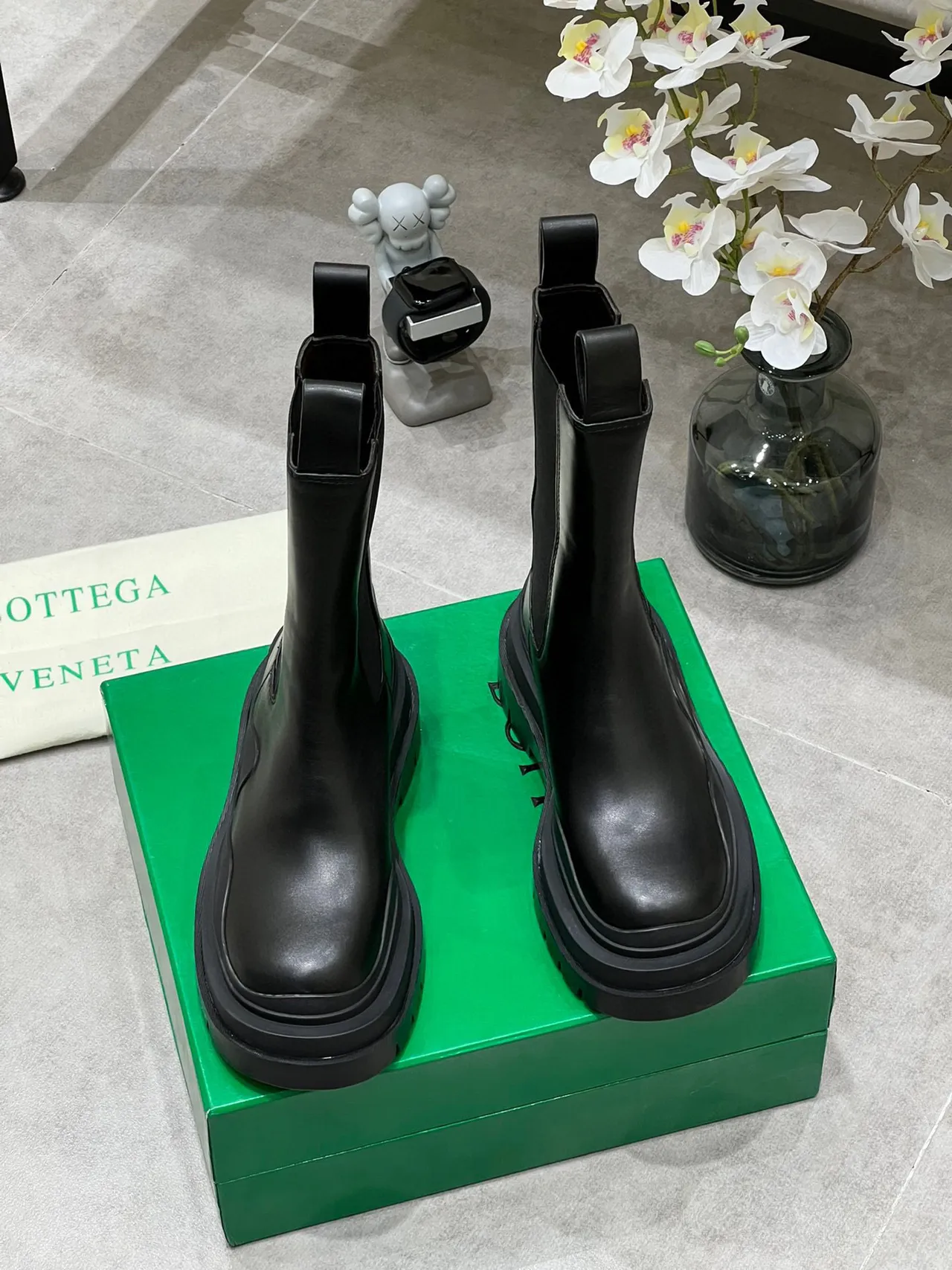 Bottega Veneta Andiamo Black Leather Chunky Sole Ankle Boots 8
