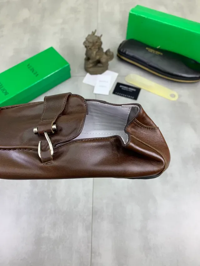 Bottega Veneta Andiamo Mocassim Marrom de Couro com Fivela 3